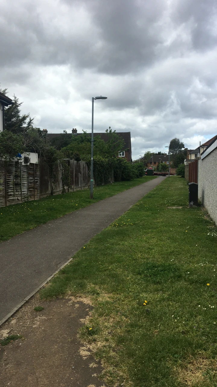 Elm Park cut through